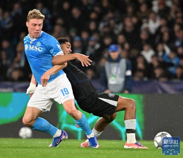 欧冠｜那不勒(lēi)斯不敌切尔西