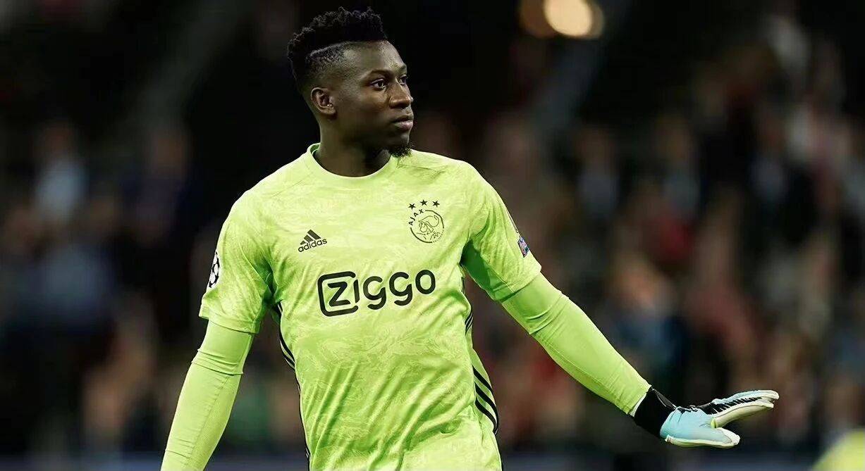 奥纳纳密友称其欲重返曼联竞争主力门将