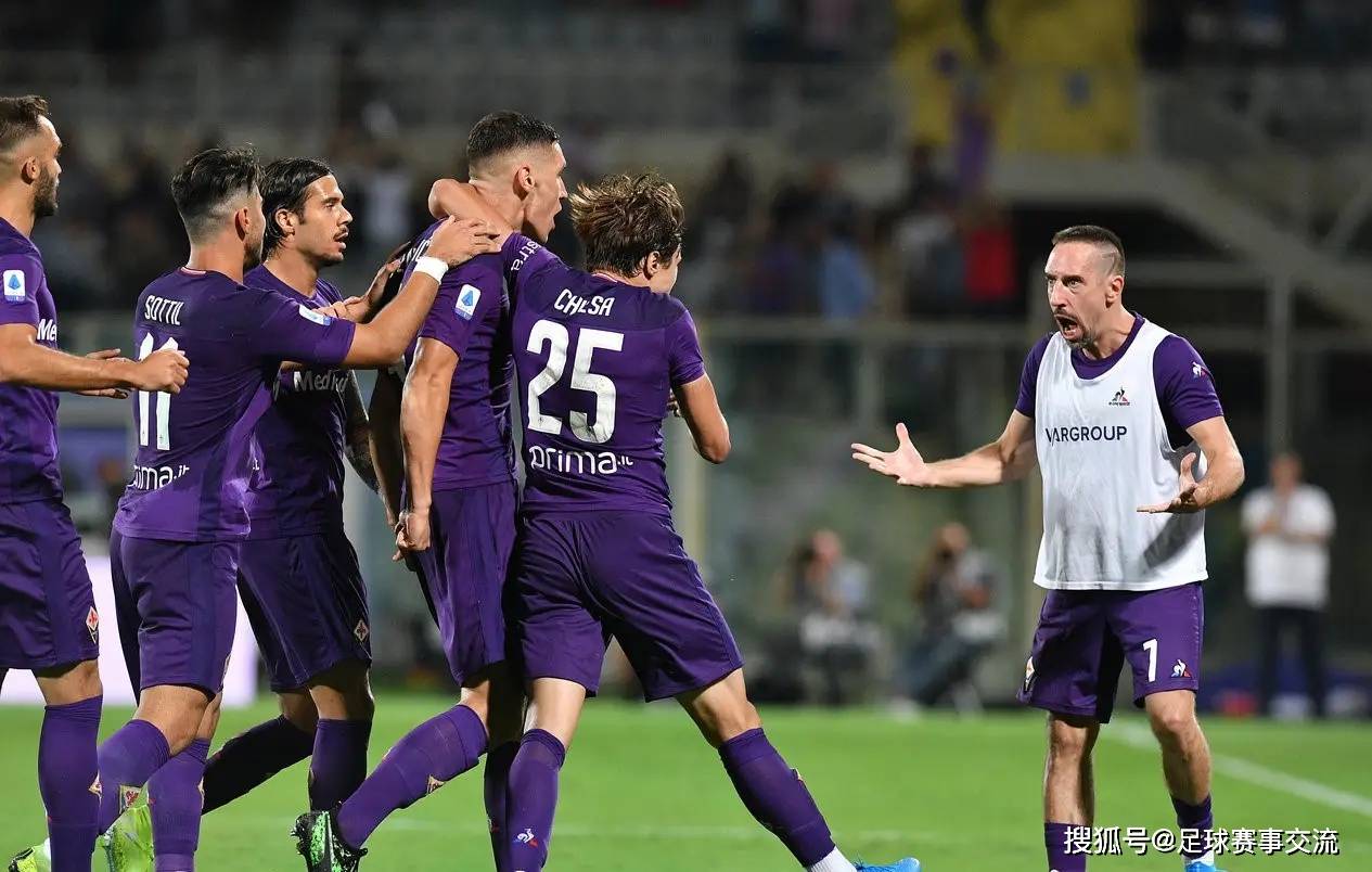 今日足球：佛罗伦萨vs比萨 埃弗顿vs曼联